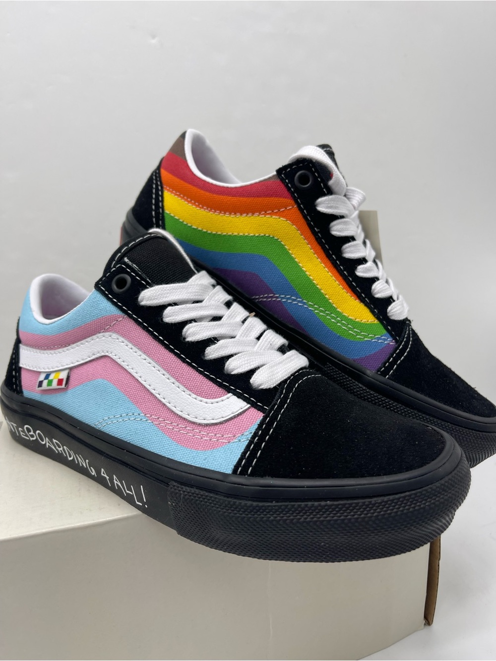 Vans WMNS Skate Old Skool Pride Multi
VN0A5FCBBMB Sneakers - Picture 6 of 16